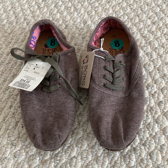 Brown bobs - Picture 1 of 4